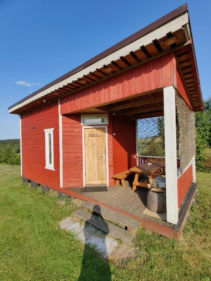 Zalioji Villa Padustis Exterior photo